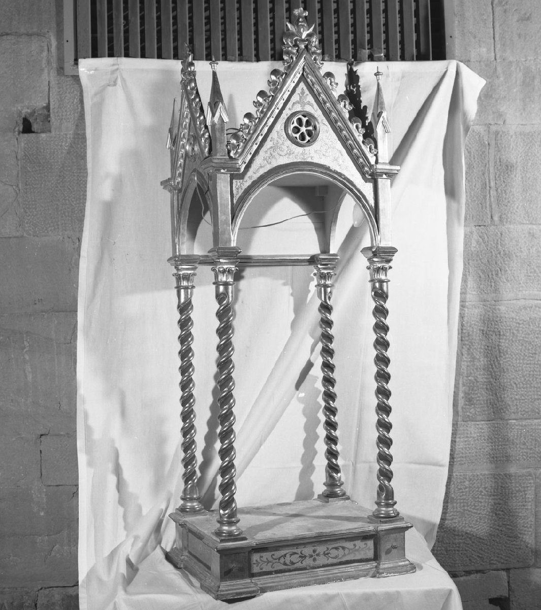 tronetto per esposizione eucaristica - bottega toscana (fine/inizio secc. XIX/ XX)