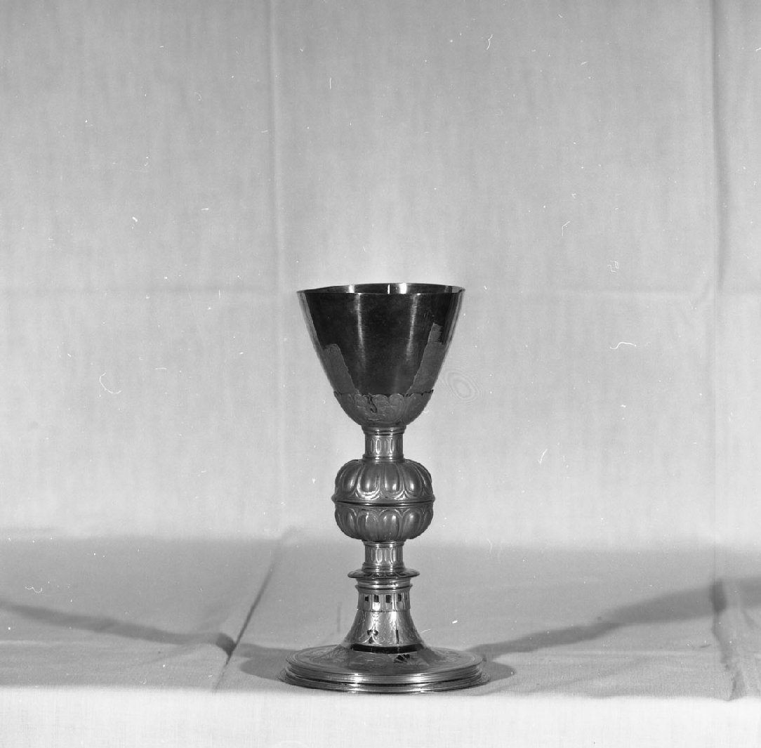 calice - bottega toscana (primo quarto sec. XX)