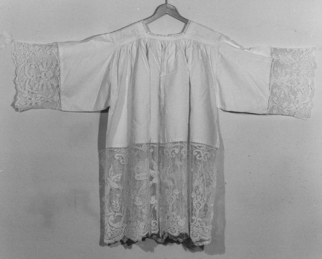 camiciola - manifattura toscana (seconda metà sec. XIX)