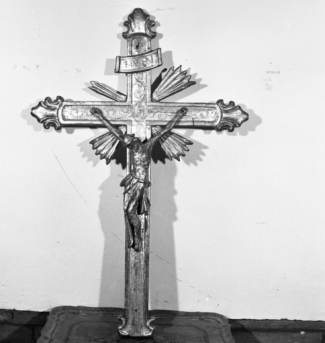 croce d'altare - bottega toscana (terzo quarto sec. XVIII)