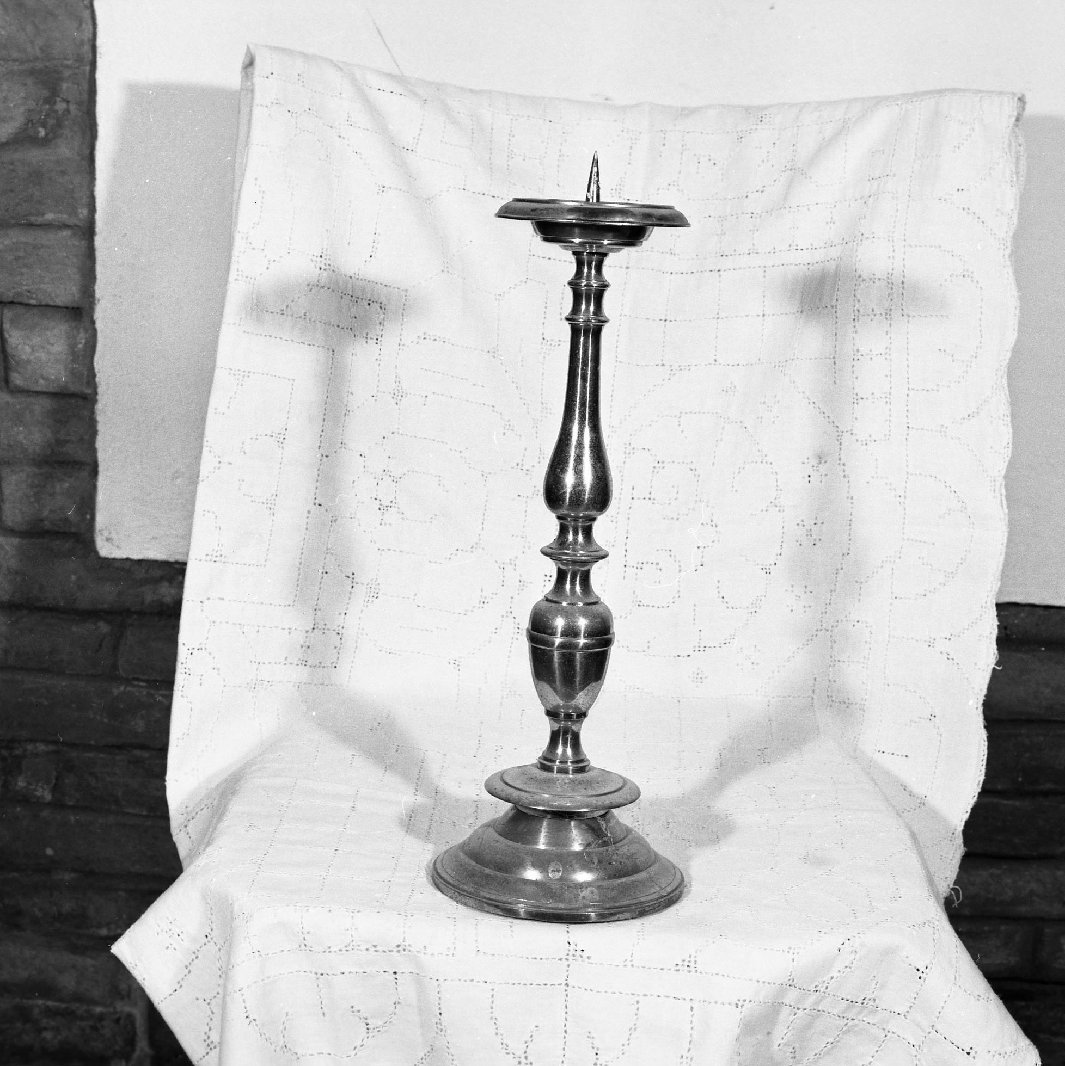 candeliere d'altare - bottega toscana (terzo quarto sec. XVIII)