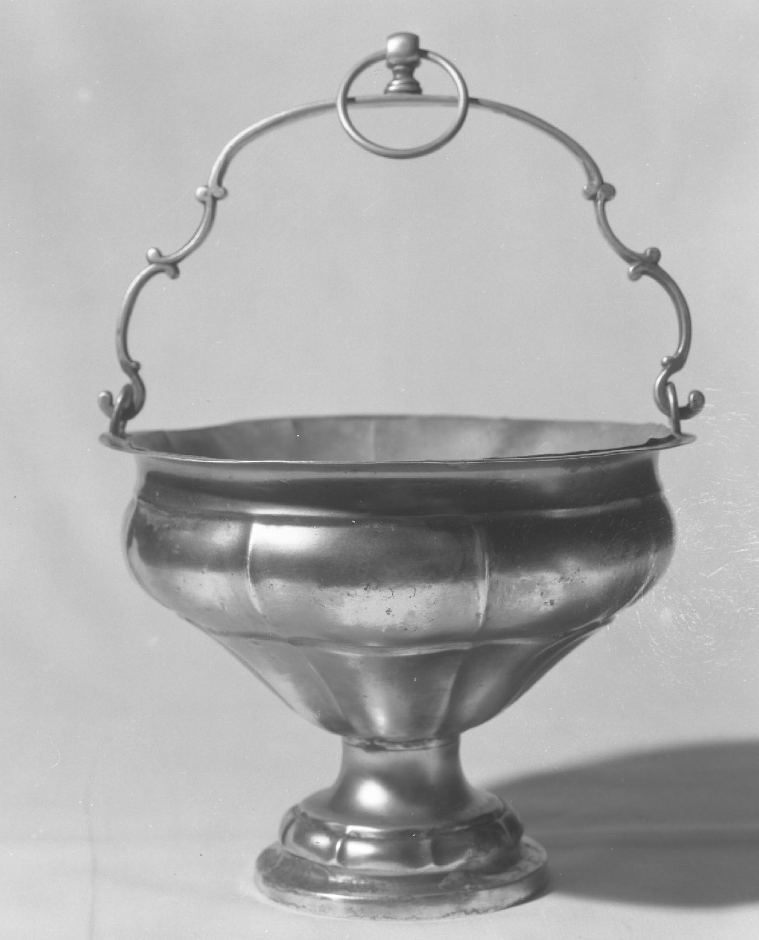 secchiello per l'acqua benedetta - bottega toscana (prima metà sec. XIX)