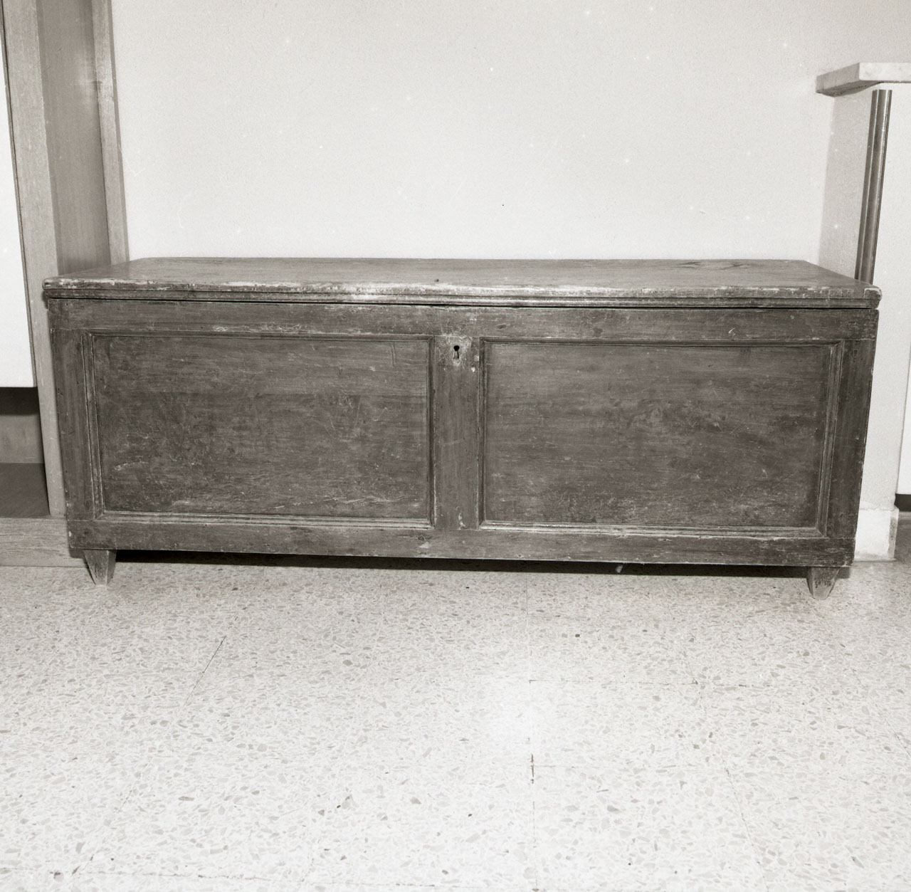 cassapanca - bottega toscana (inizio sec. XVIII)