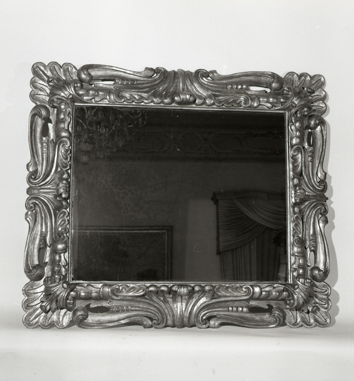 specchiera, coppia - bottega toscana (fine/inizio secc. XVIII/ XIX)