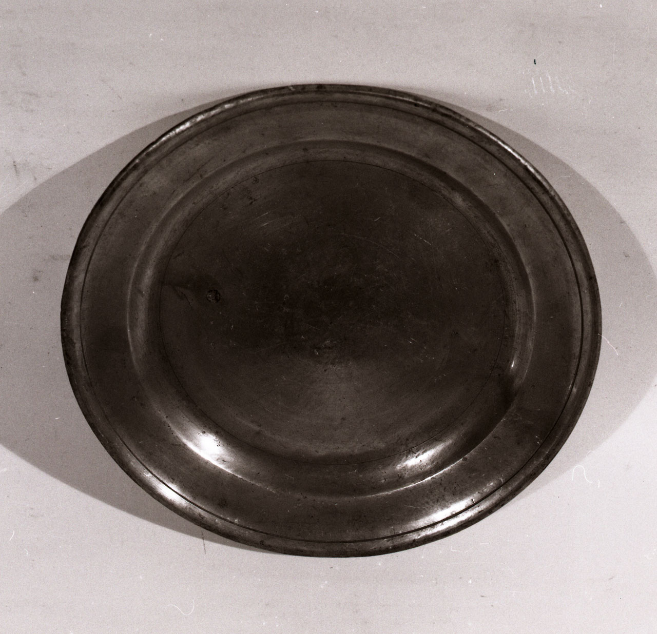 piatto - bottega toscana (fine/inizio secc. XVIII/ XIX)