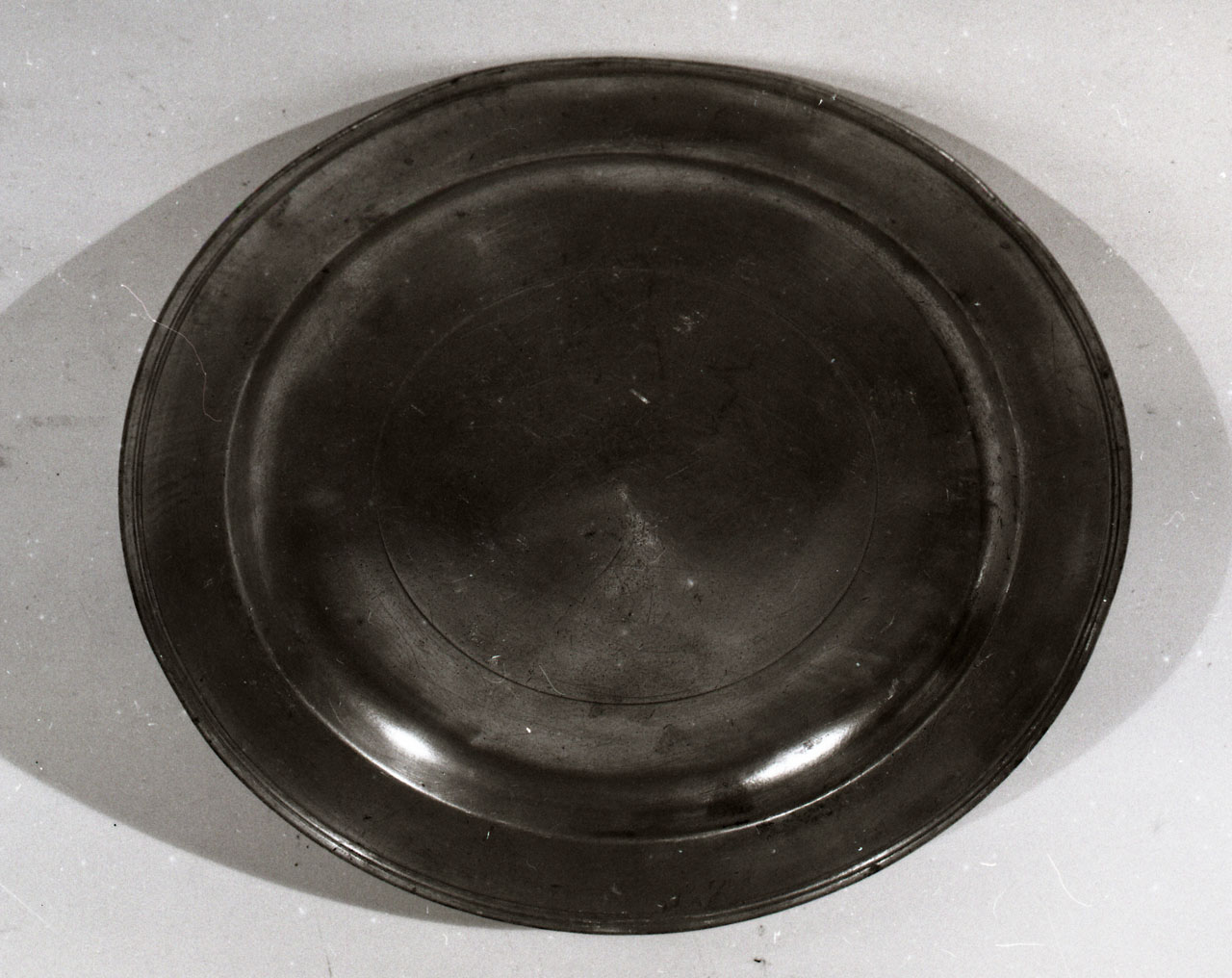 piatto - bottega toscana (fine/inizio secc. XVIII/ XIX)