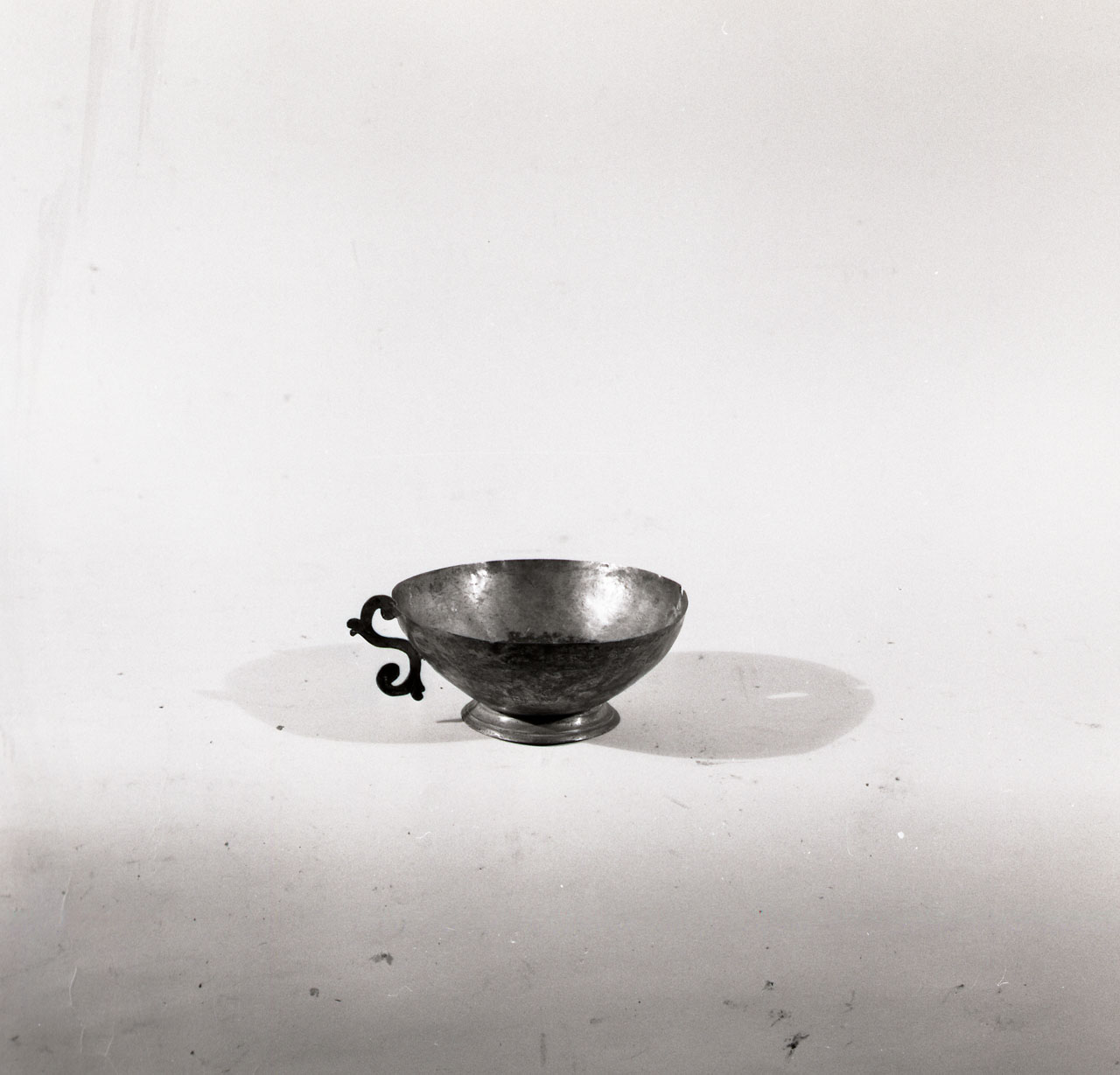 coppetta battesimale - bottega toscana (fine/inizio secc. XVIII/ XIX)