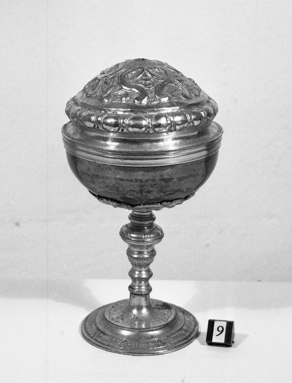 pisside - bottega toscana (ultimo quarto sec. XVIII)