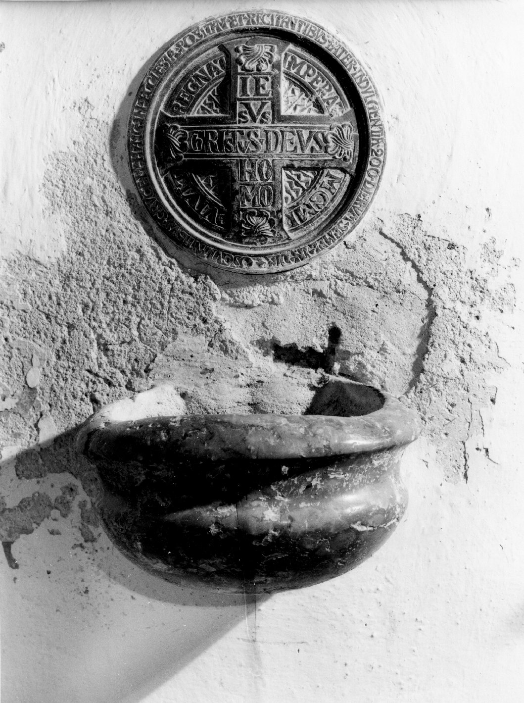 acquasantiera da parete - bottega toscana (fine sec. XVIII)