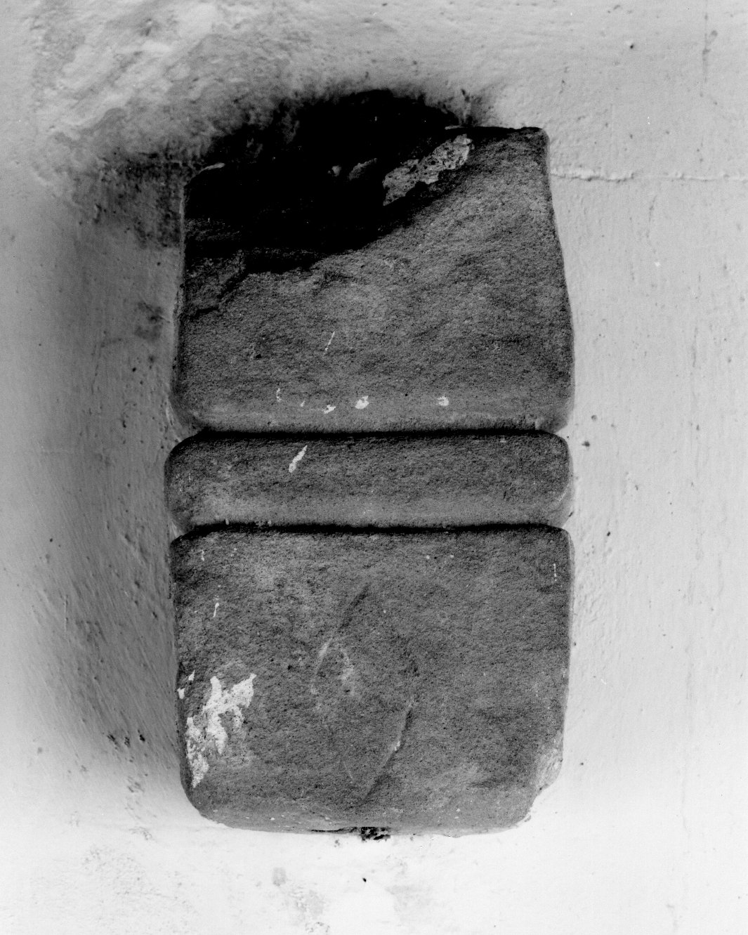 lesena, frammento - bottega toscana (fine sec. IX)