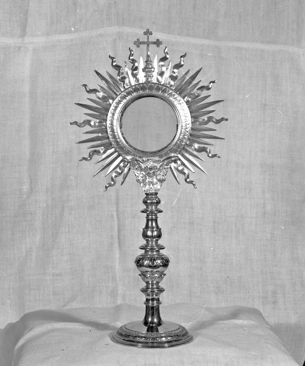 ostensorio - a raggiera - bottega Italia centro-settentrionale (sec. XVIII)