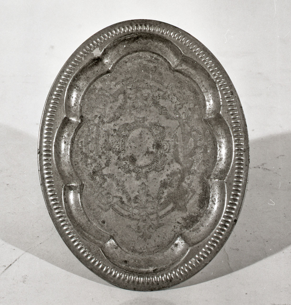 vassoio - bottega toscana (inizio sec. XIX)