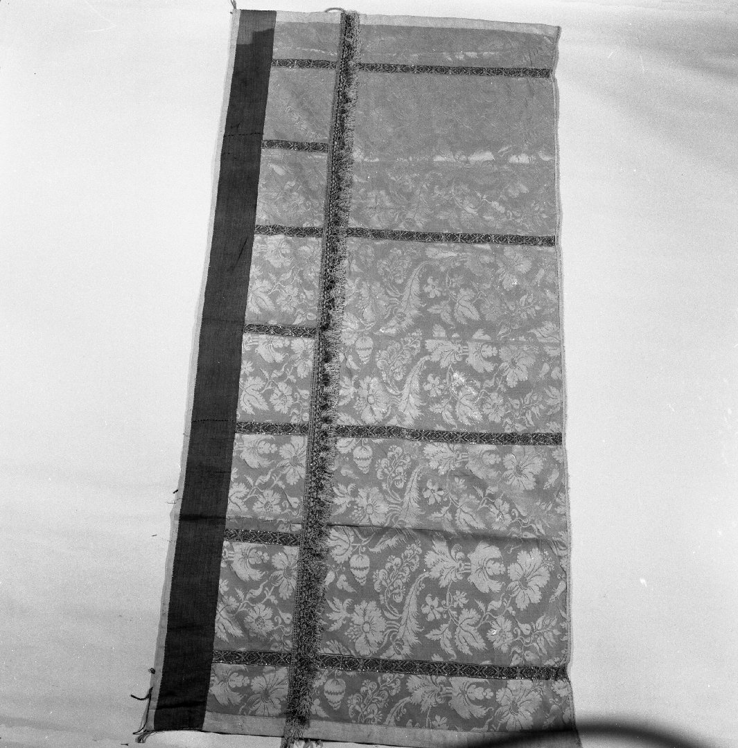 paliotto - manifattura italiana (metà sec. XVIII)