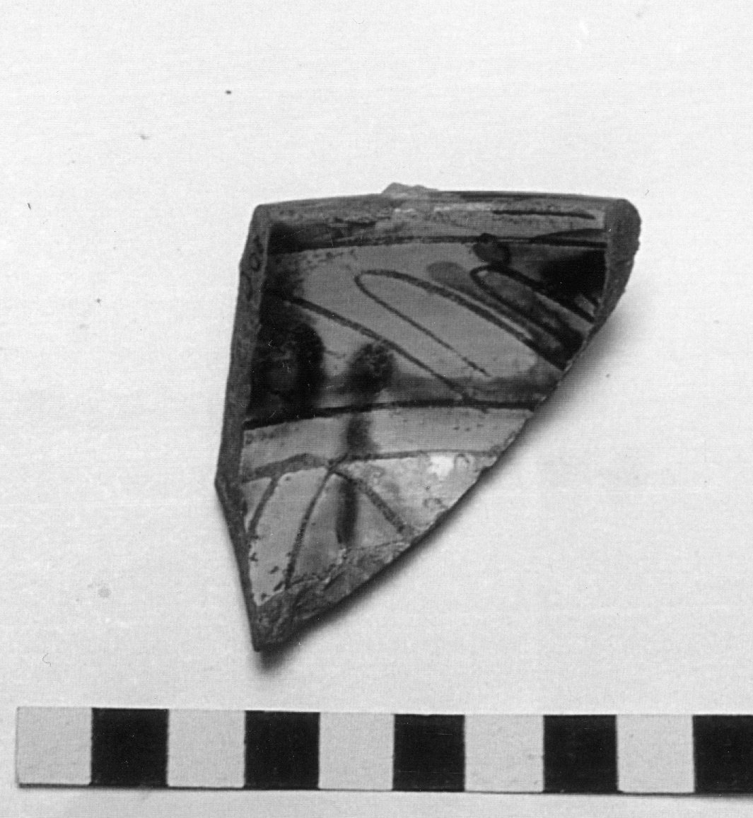 ciotola, frammento - bottega italiana (sec. XV)