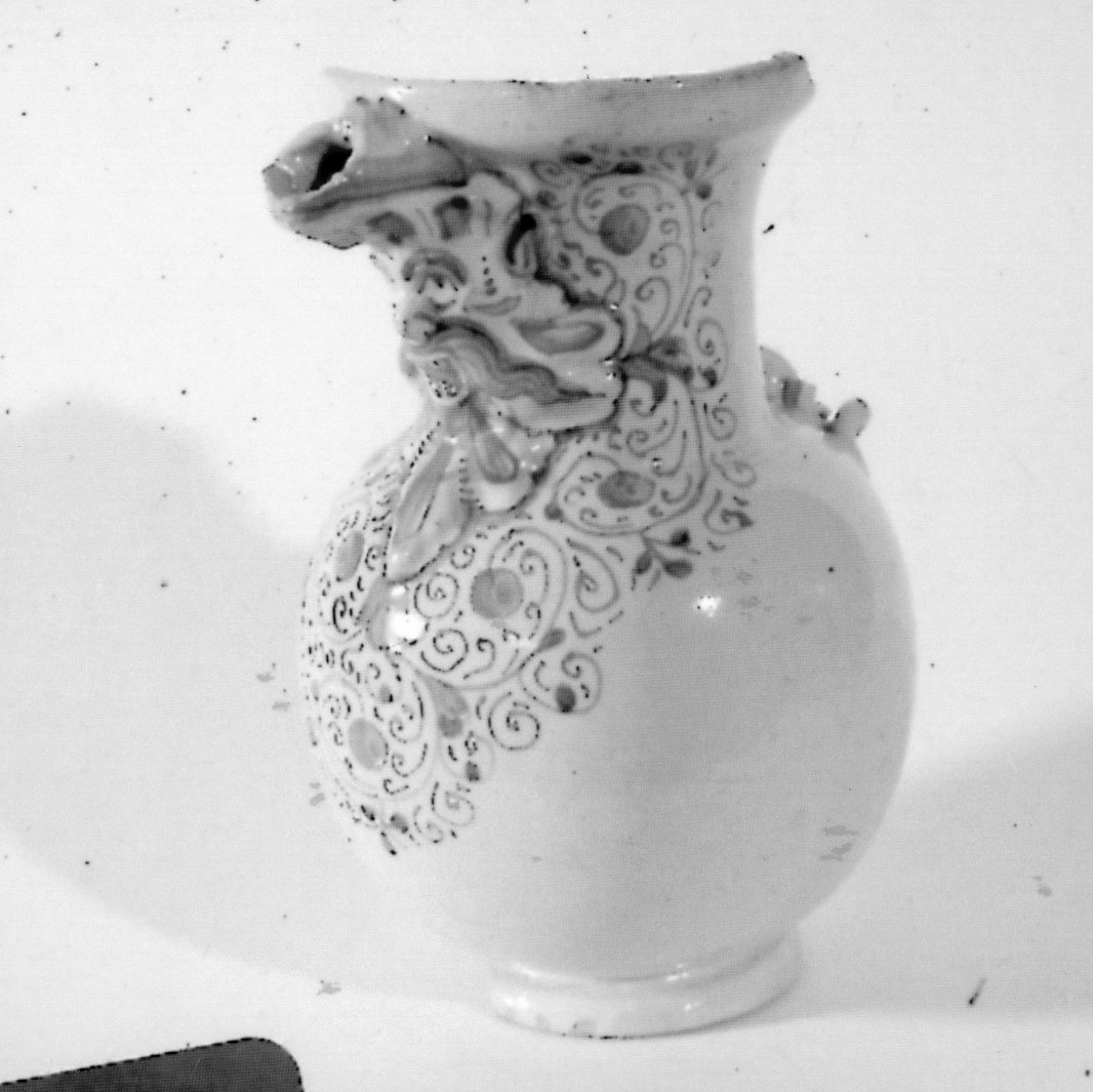 brocca - bottega derutese (ultimo quarto sec. XVI)