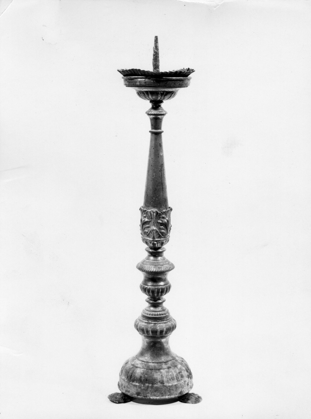 candeliere d'altare, serie - bottega toscana (sec. XVIII)