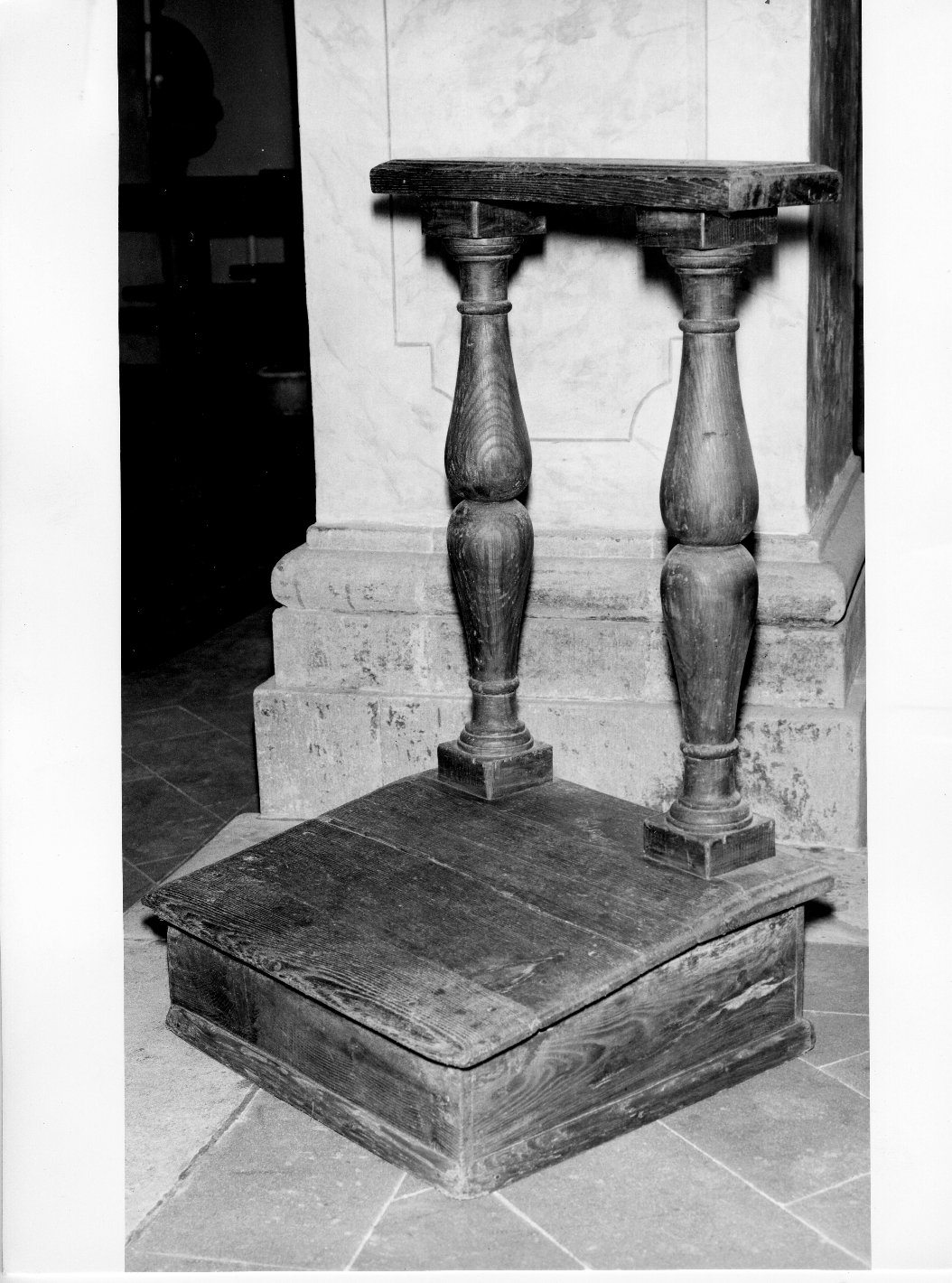 inginocchiatoio - bottega toscana (sec. XIX)