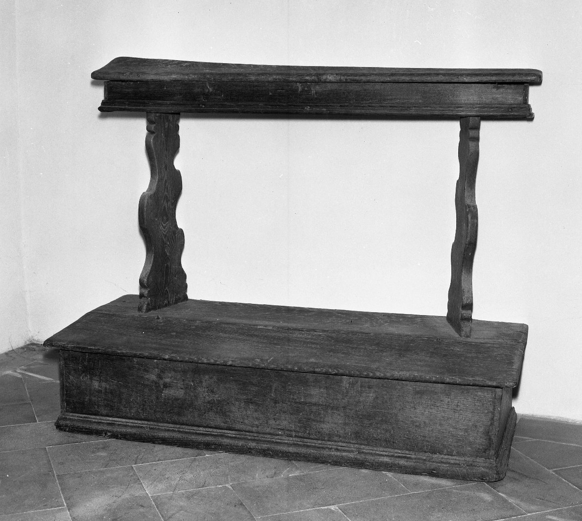 inginocchiatoio - bottega toscana (sec. XIX)