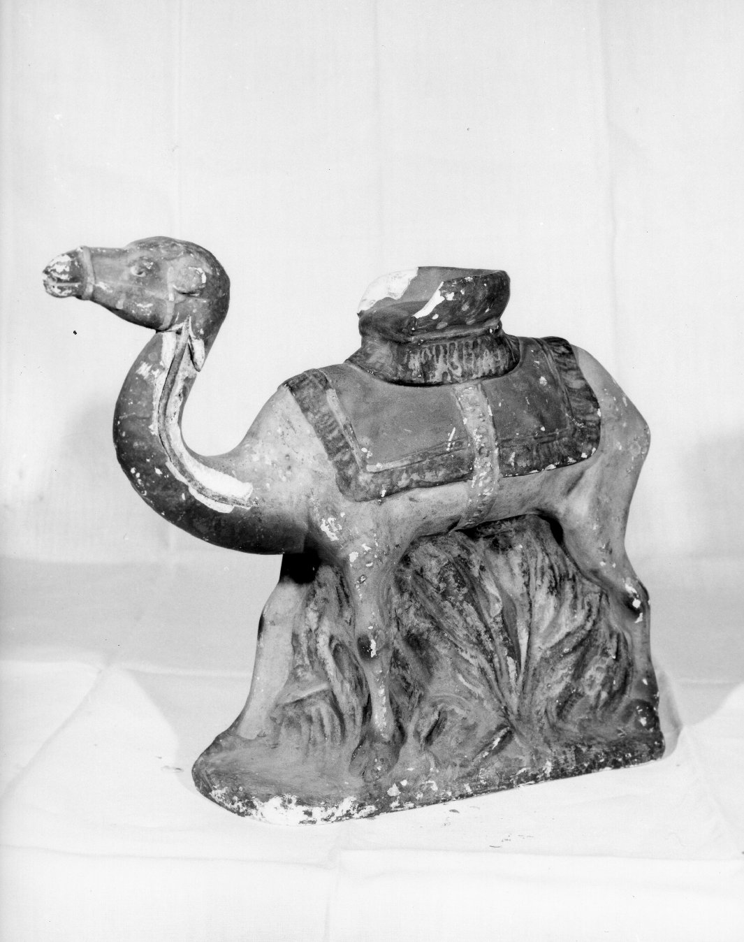 cammello (statuetta di presepio, elemento d'insieme) - bottega toscana (primo quarto sec. XX)