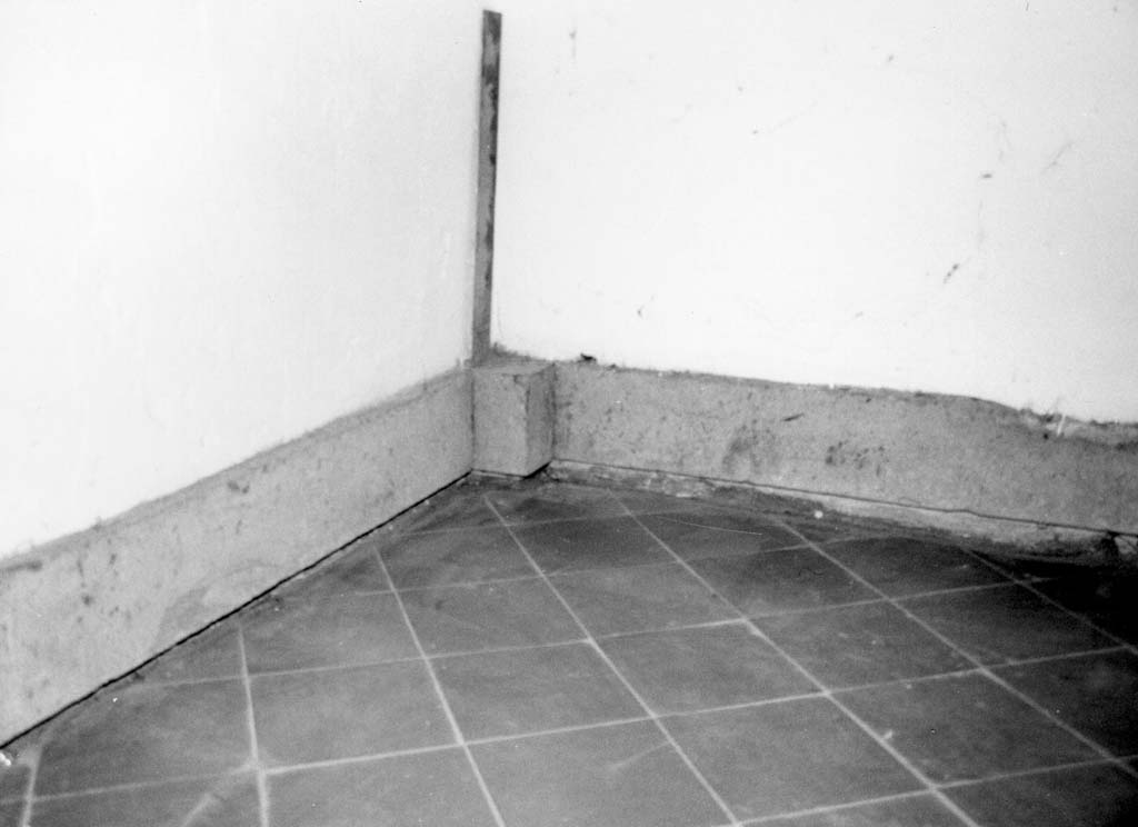 peduccio - angolare - bottega aretina (secc. XVI/ XVIII)