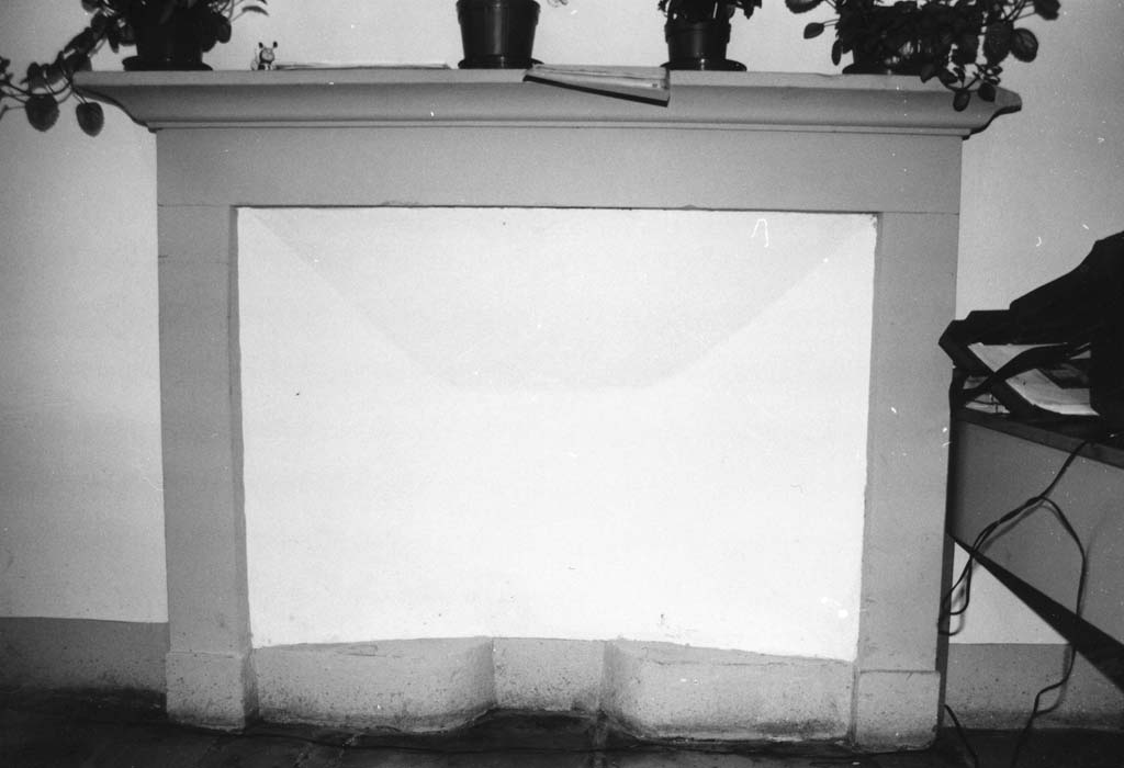 caminetto - bottega aretina (sec. XIX)