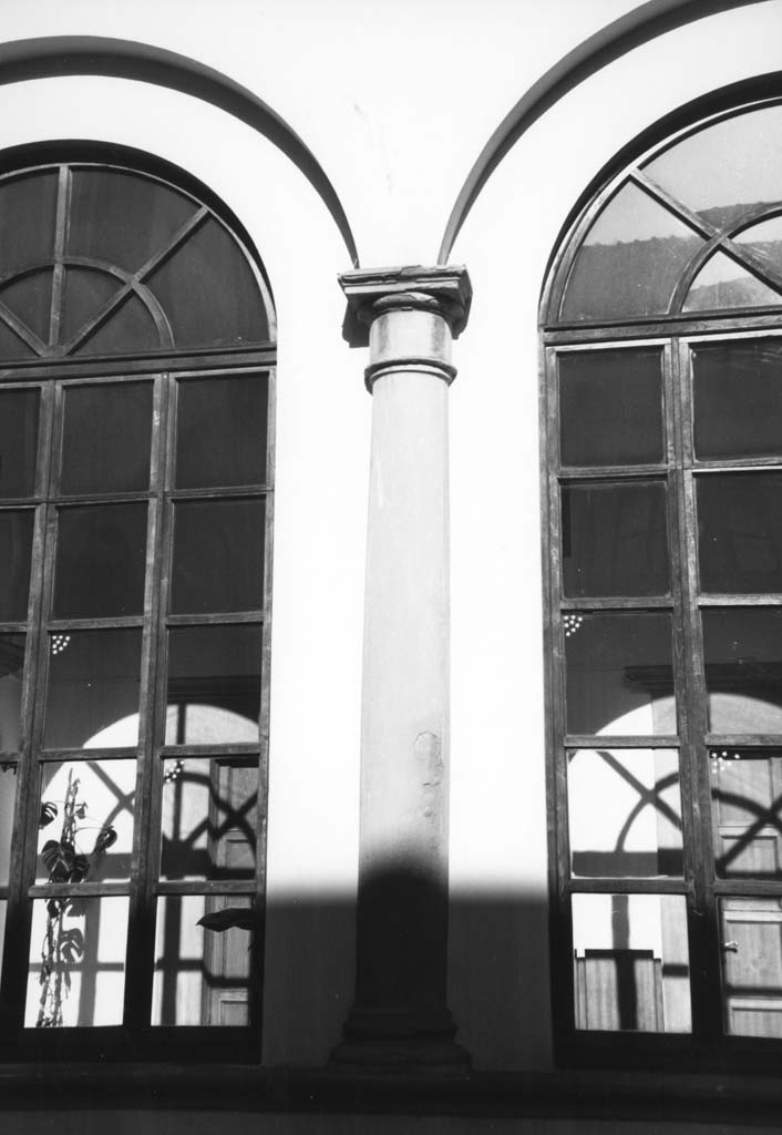 colonna, serie - bottega toscana (sec. XVI)