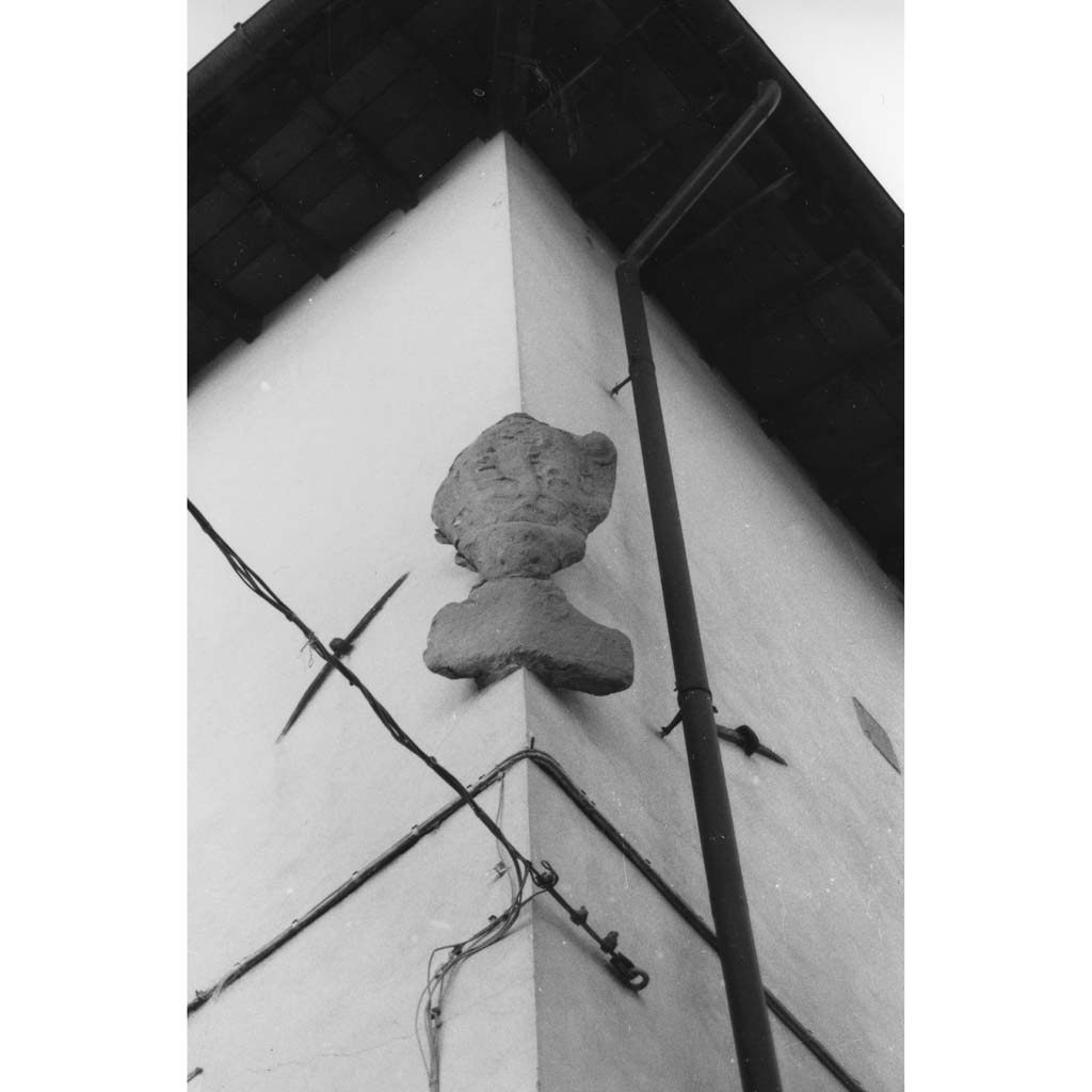 stemma (rilievo) - bottega aretina (fine/inizio secc. XV/ XVI)