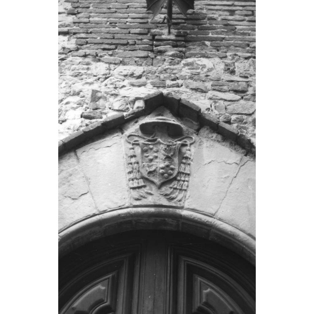 stemma della famiglia Dovizi (rilievo) - bottega aretina (sec. XVI)