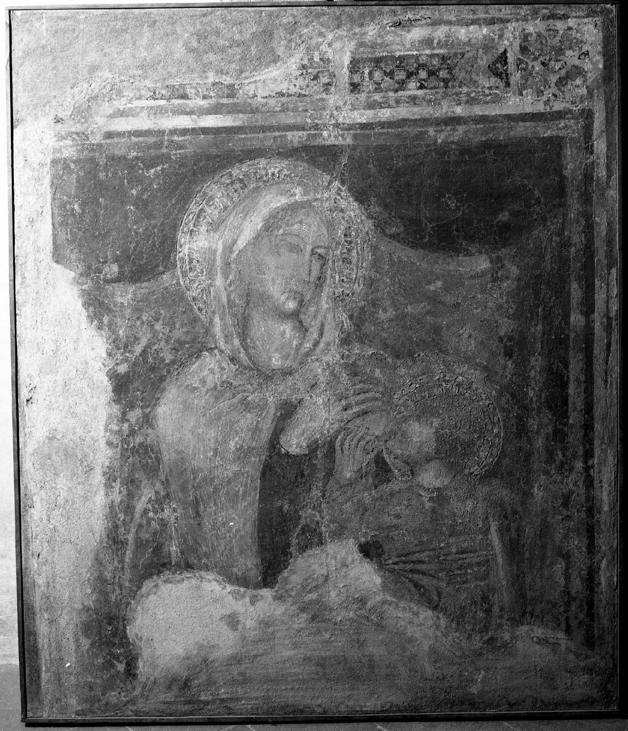 Madonna con Bambino (dipinto, frammento) - bottega aretina (inizio sec. XV)