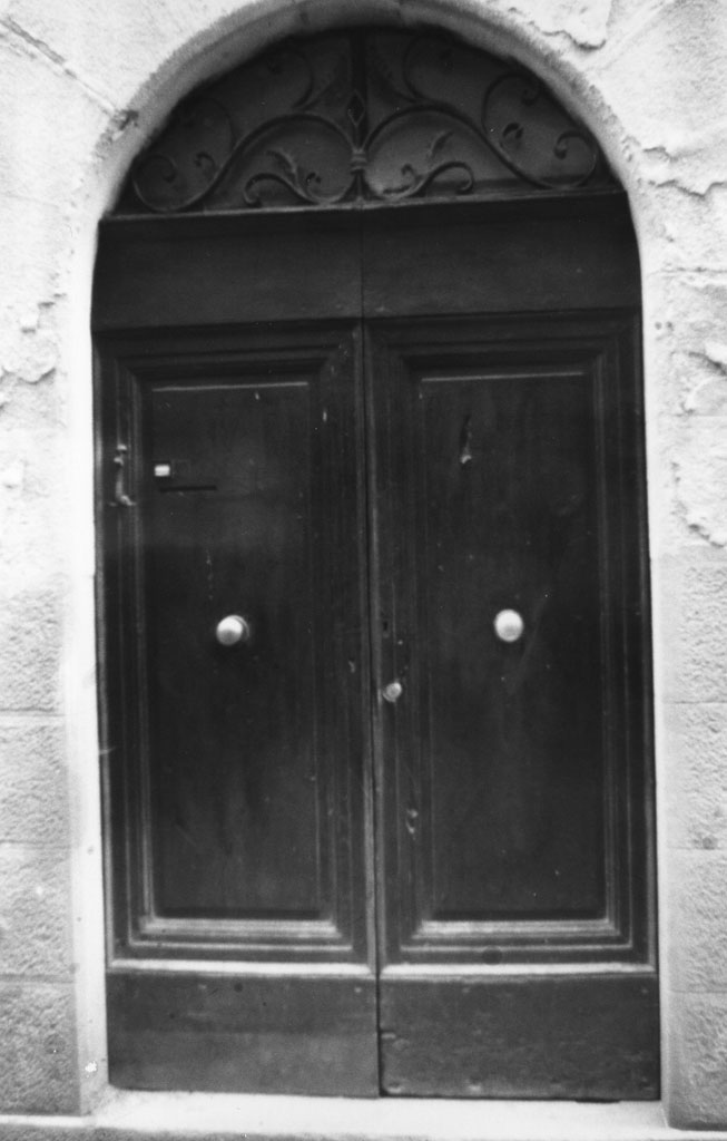 portone - a due battenti - bottega aretina (sec. XVIII)