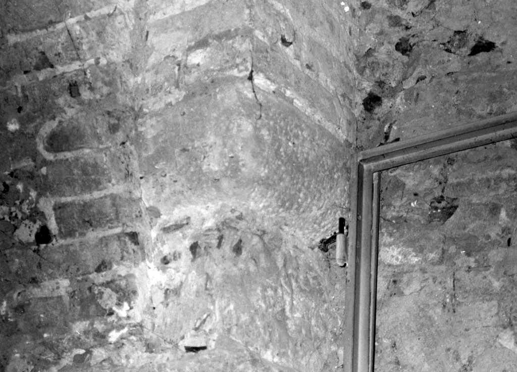 semicapitello - bottega toscana (sec. XIV)