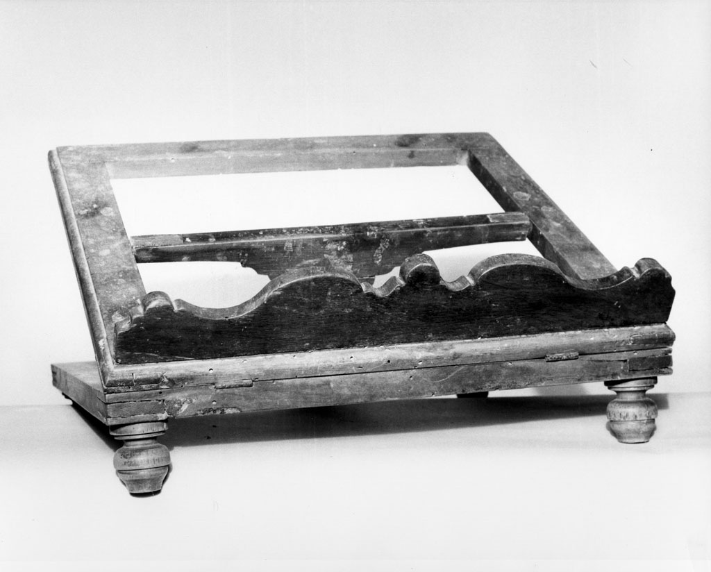 leggio d'altare - bottega toscana (seconda metà sec. XVI)