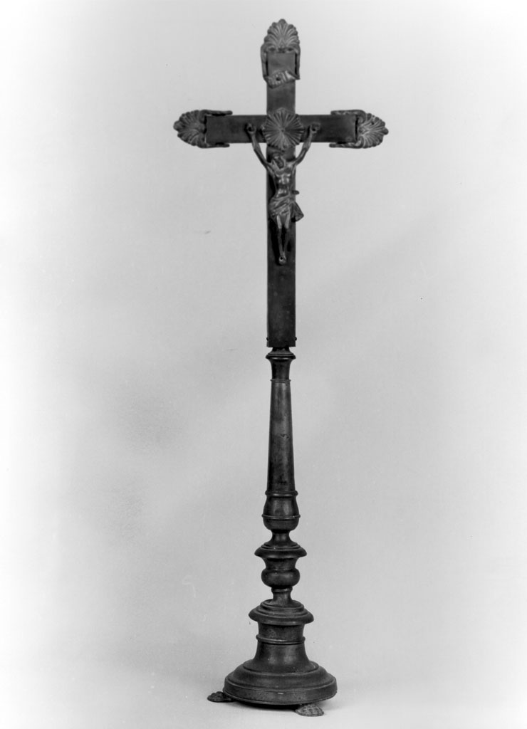croce d'altare - bottega toscana (primo quarto sec. XIX)