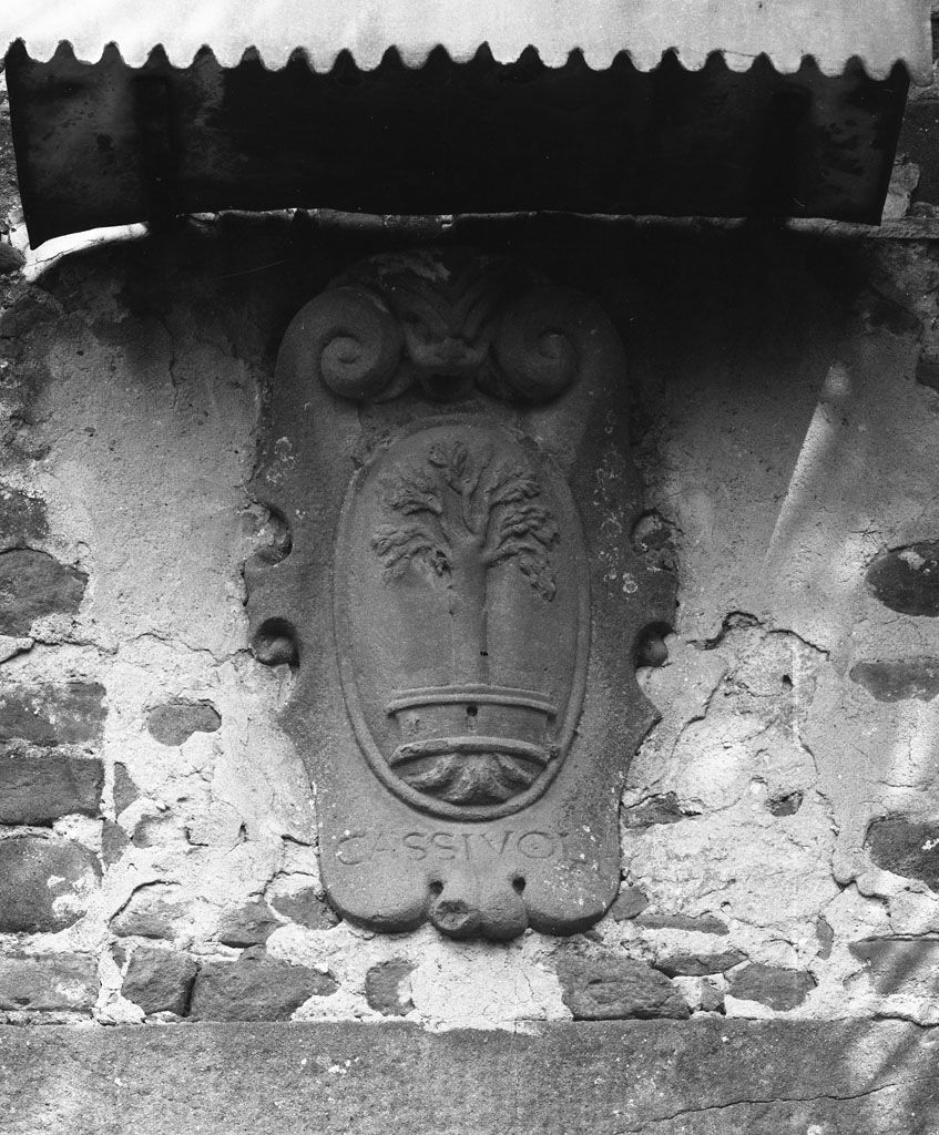 Stemma gentilizio della famiglia Cassioli (scultura) - bottega toscana (sec. XVII)