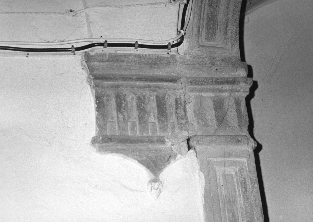 capitello - bottega toscana (fine/inizio secc. XVI/ XVII)