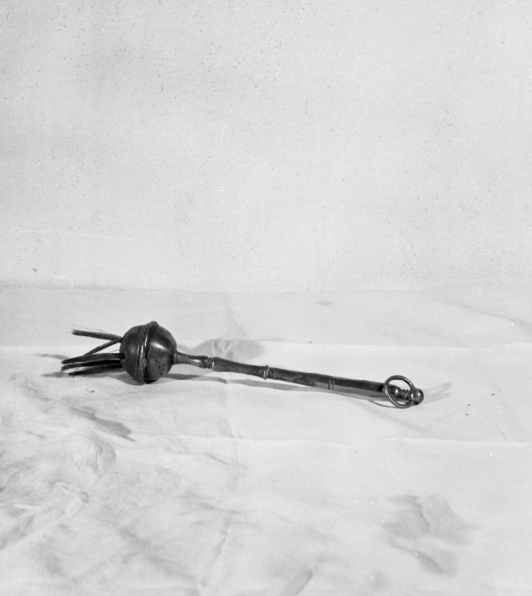 aspersorio - a pennello - bottega toscana (prima metà sec. XVIII)