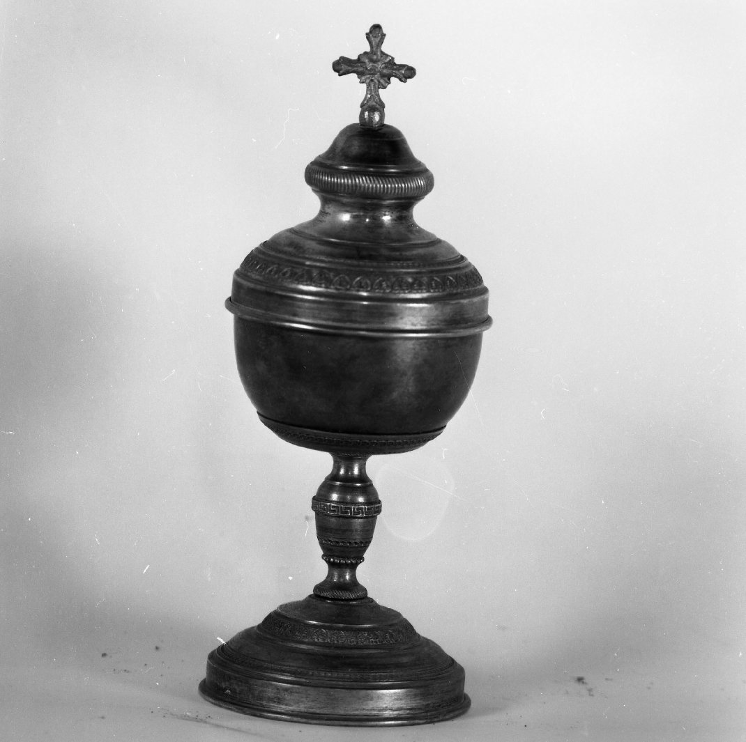 pisside - bottega fiorentina (ultimo quarto sec. XIX)