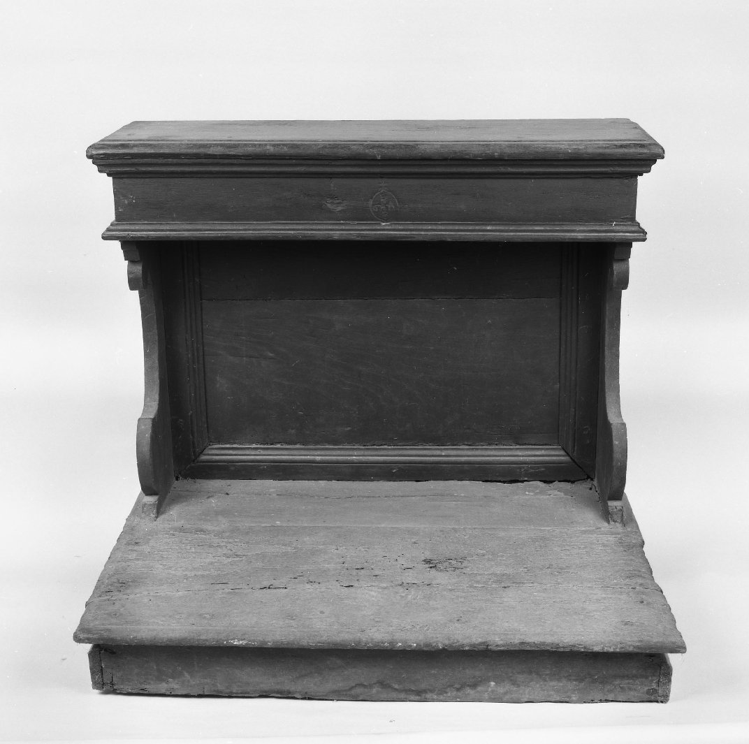 inginocchiatoio - bottega cortonese (seconda metà sec. XIX)
