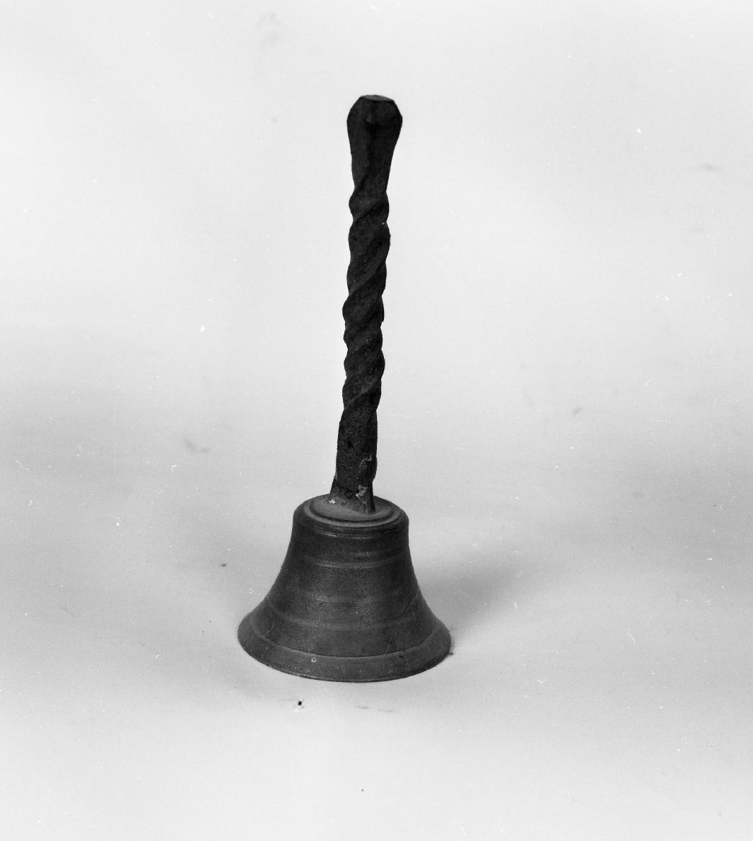 campanello d'altare - bottega cortonese (sec. XIX)