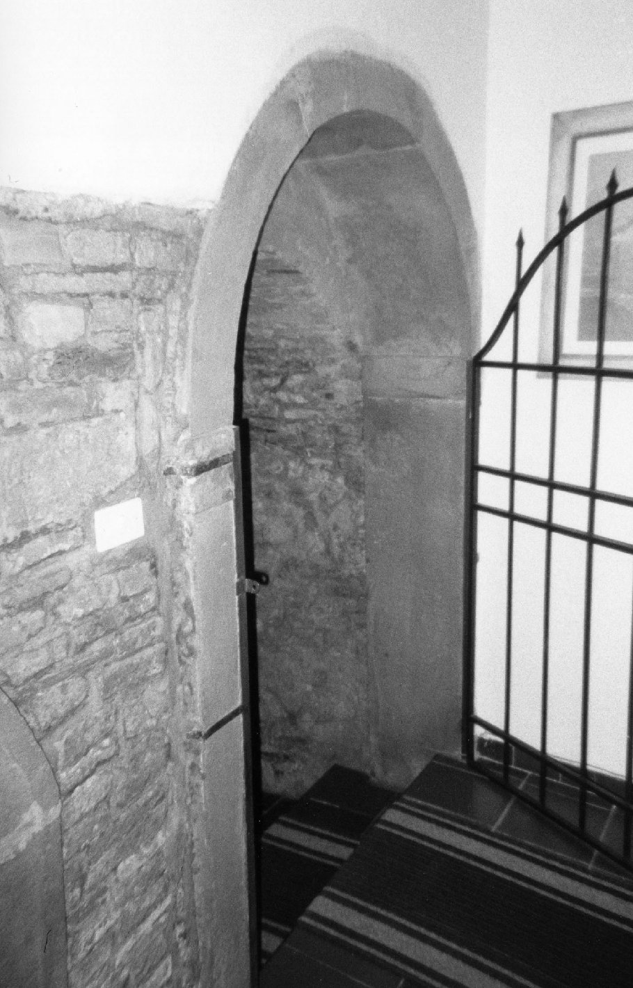 portale - bottega cortonese (secc. XIV/ XVI)