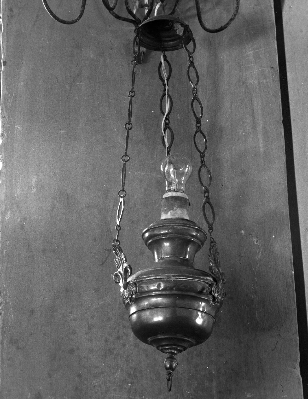 lampada pensile - bottega toscana (inizio sec. XX)