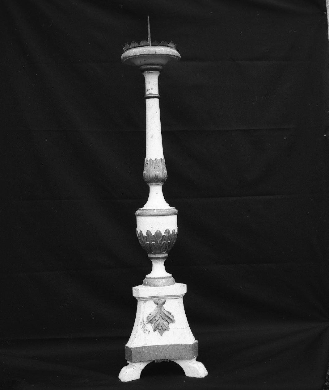 candeliere, coppia - bottega toscana (prima metà sec. XIX)