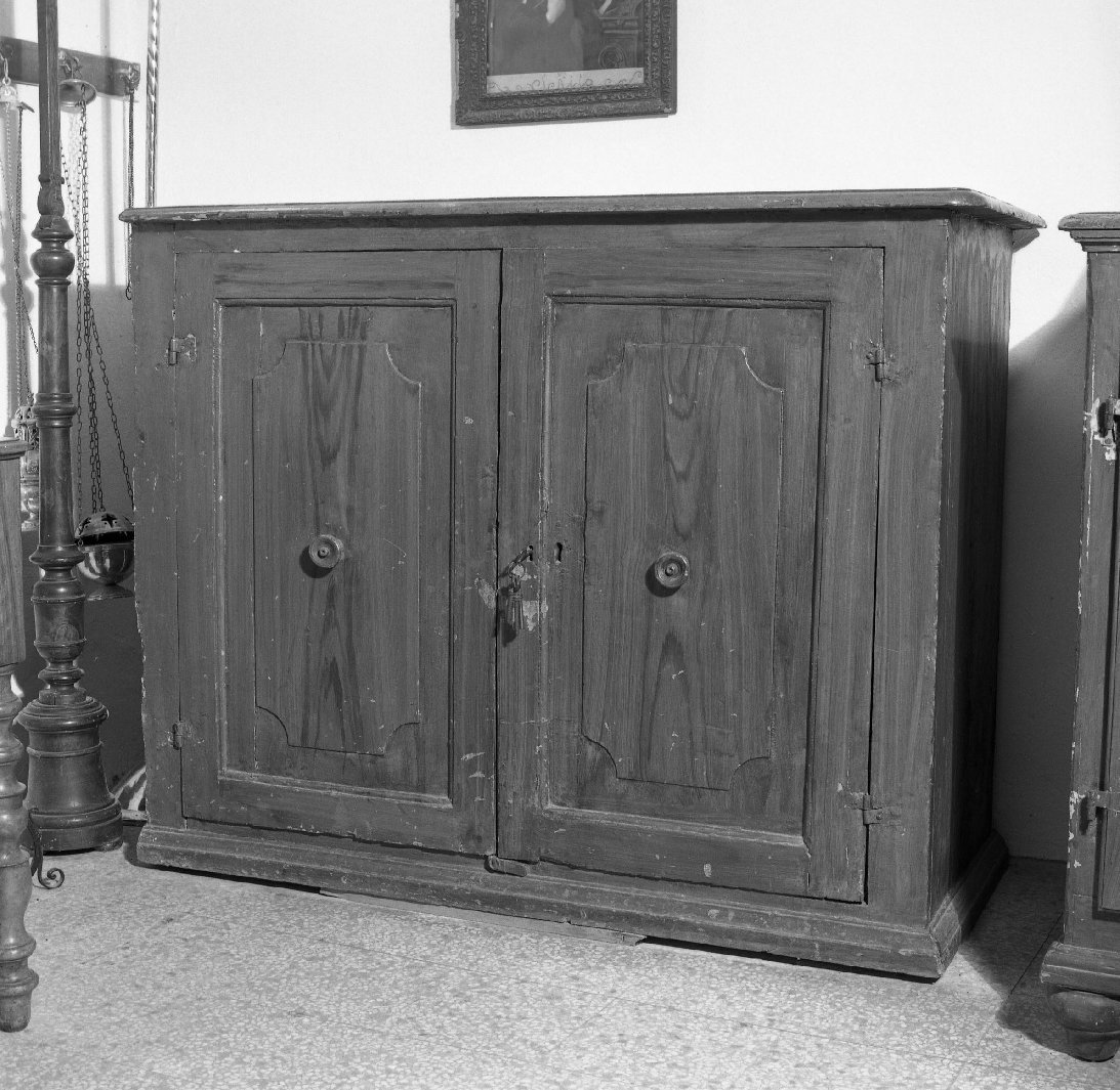 armadio da sacrestia - bottega toscana (fine sec. XVIII)