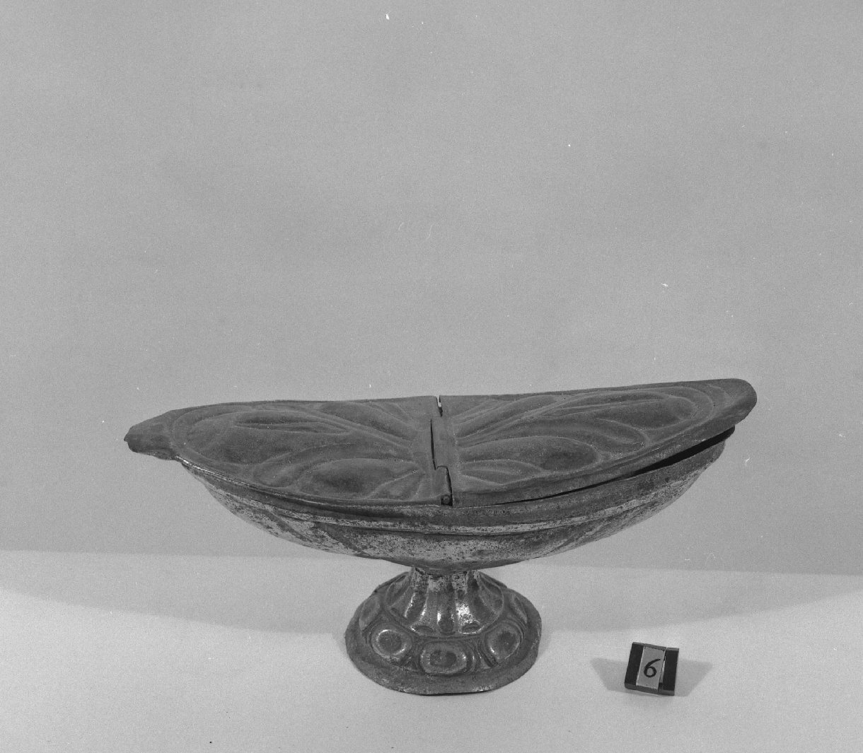 navicella portaincenso - a doppia valva - bottega toscana (fine sec. XIX)