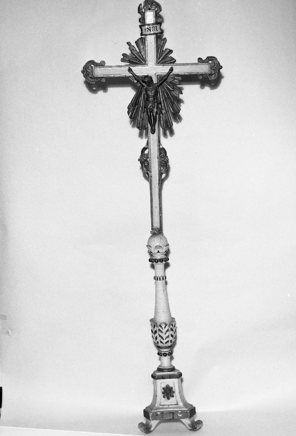 croce d'altare - bottega toscana (ultimo quarto sec. XIX)