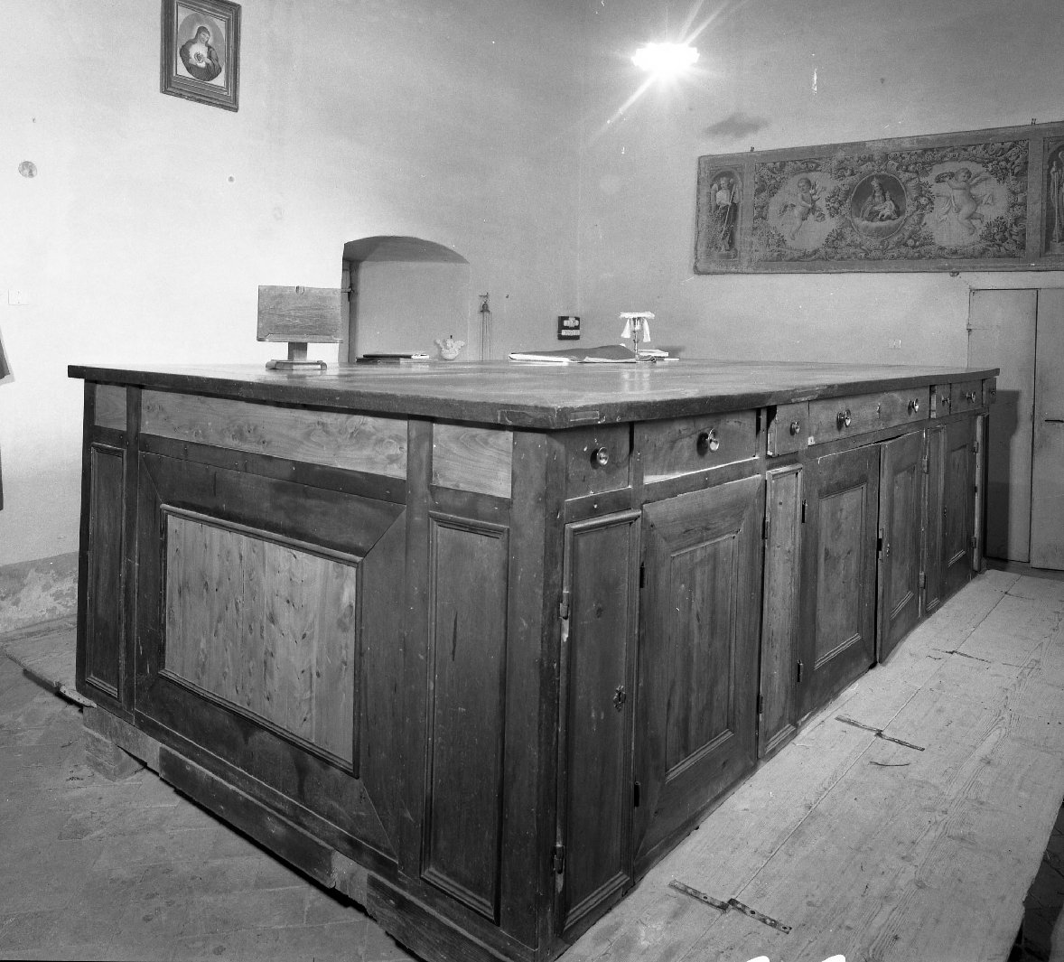 paratoio - bottega italiana (sec. XVIII)