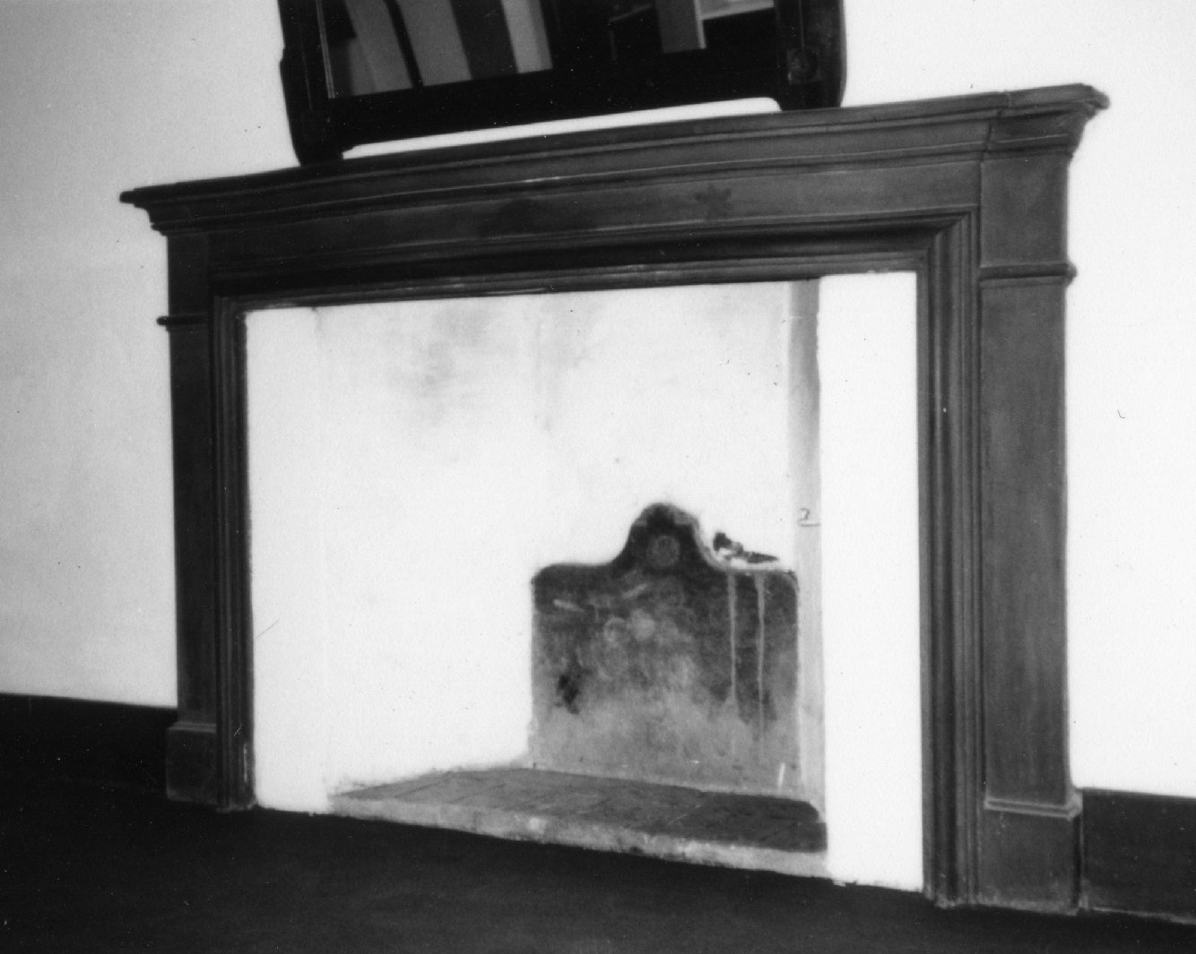 mostra di camino - bottega toscana (seconda metà sec. XIX)