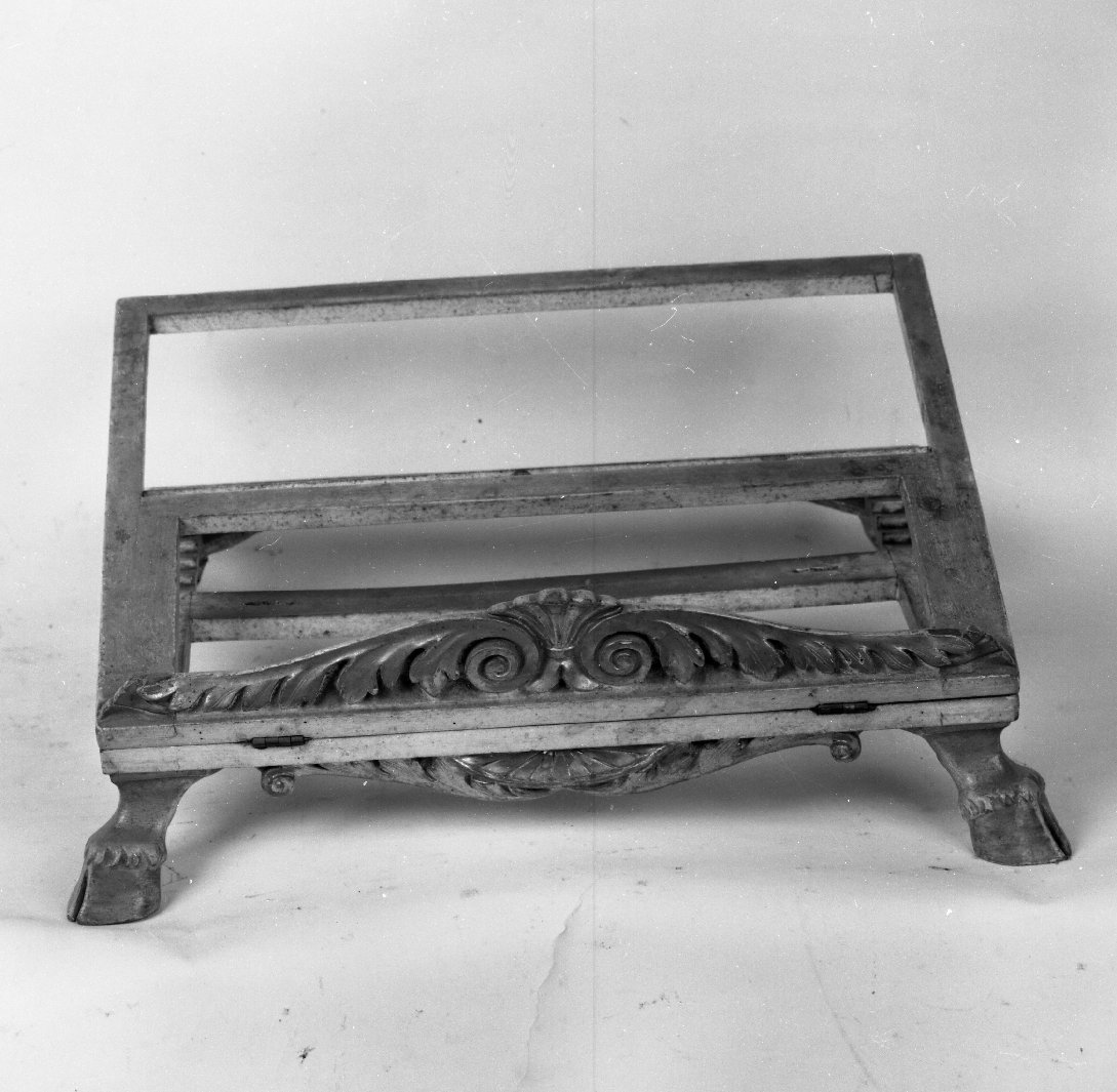 leggio d'altare - bottega toscana (prima metà sec. XIX)