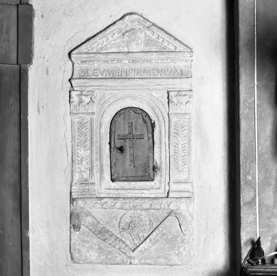 armadietto per oli santi - bottega toscana (inizio sec. XVIII)