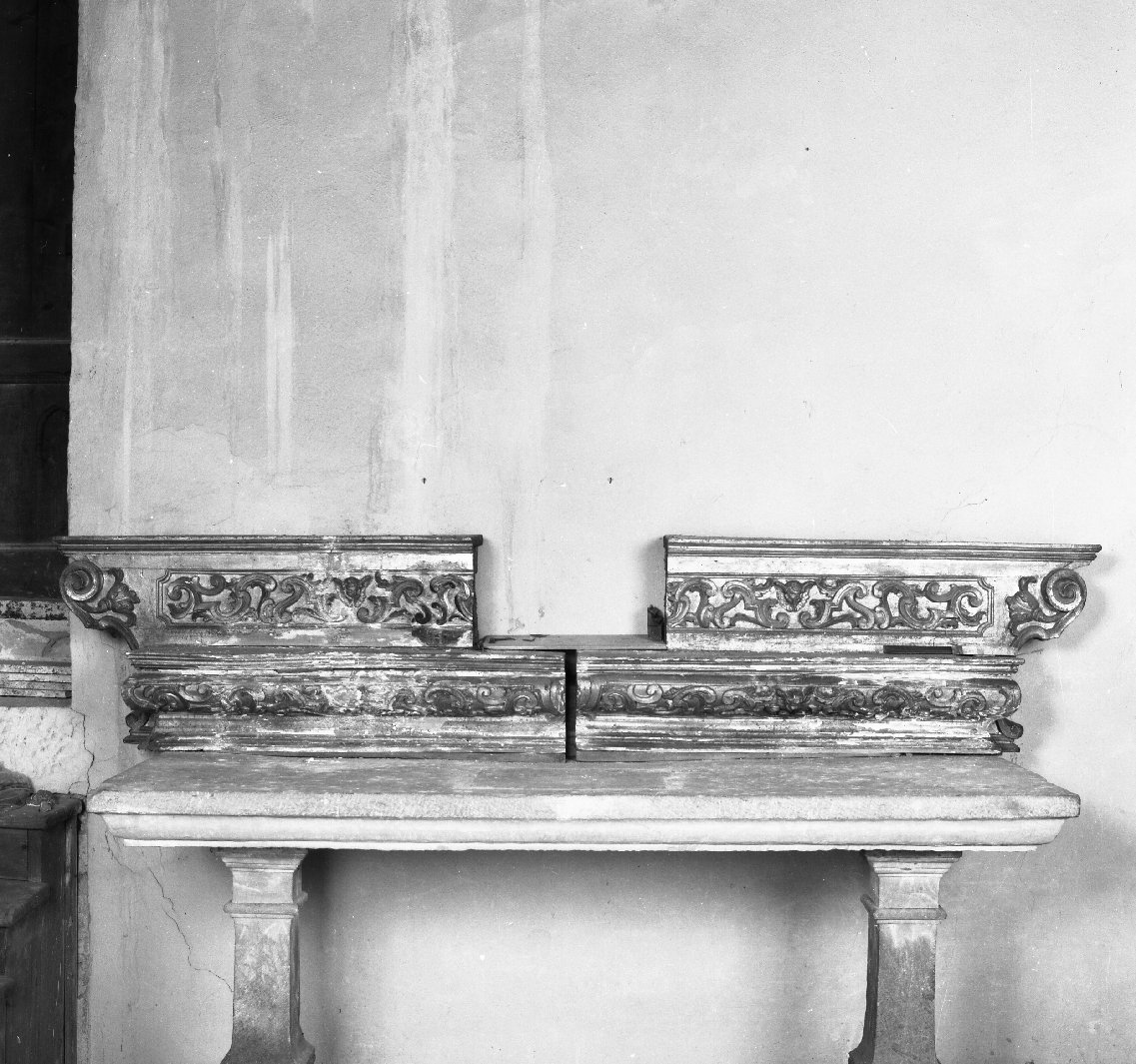 gradino d'altare - bottega toscana (seconda metà sec. XVIII)